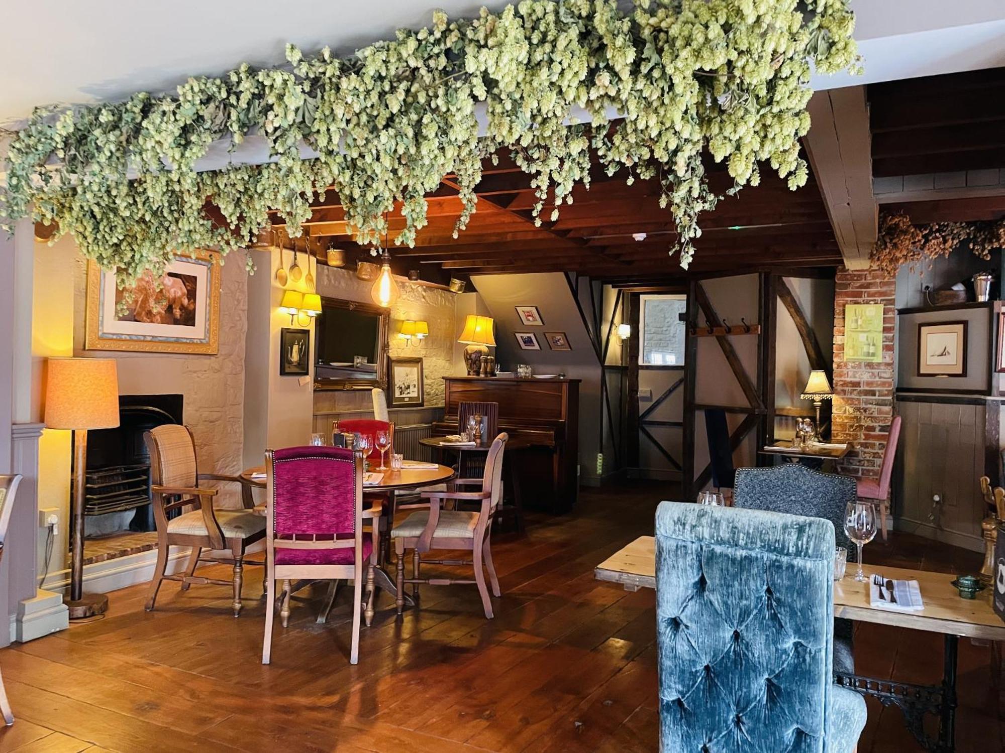 The Greyhound Inn Sydling St Nicholas 外观 照片